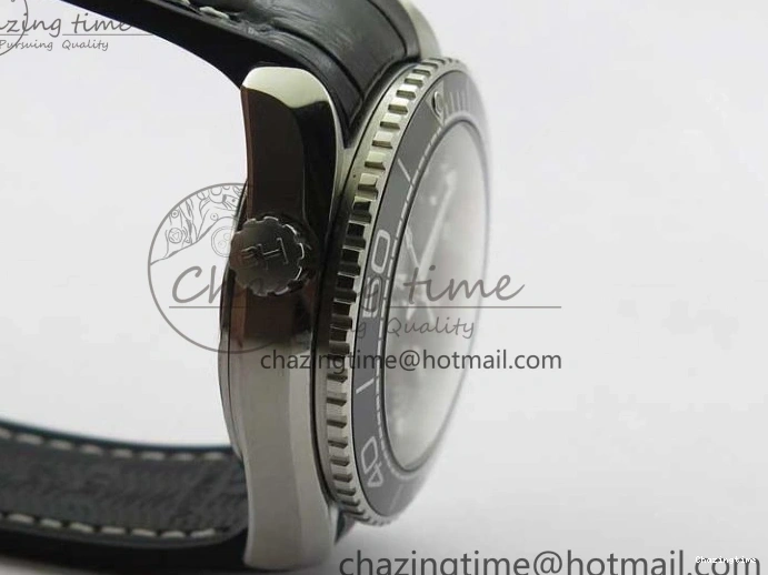 0129 Planet Ocean 39.5mm Black Ceramic Bezel SS VSF 1:1 Best Edition Black Dial on Black Gummy Strap A QuickDry 7889